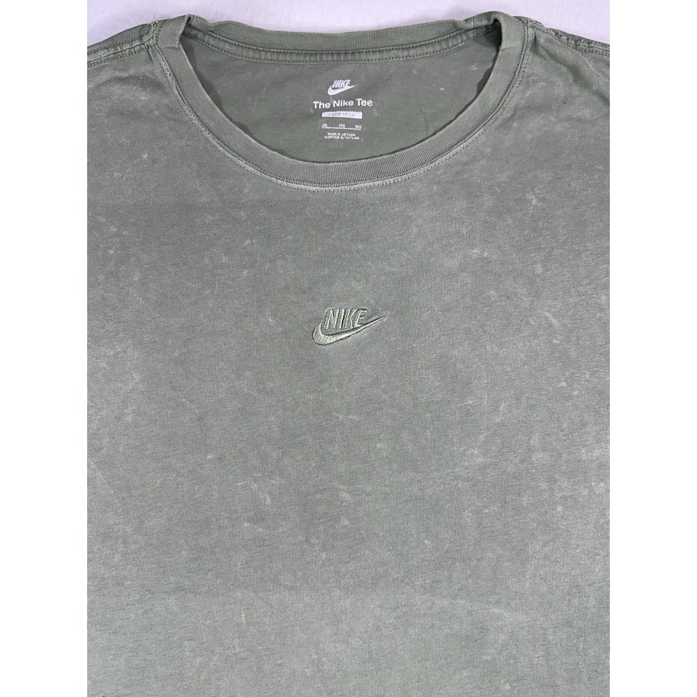 Nike Sportswear Max90 Mens 3XL Loose Fit Shirt Oil Green Premium Essentials Tee - Picture 3 of 11